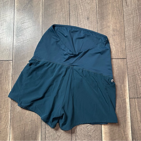 Senita Athletics Maternity Shorts - Picture 5 of 7